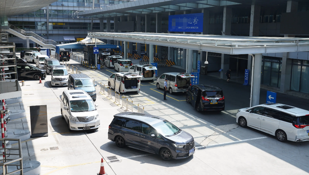 深圳湾口岸车流 深圳湾口岸车流