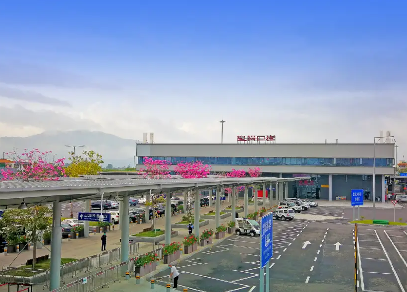 深圳皇岗口岸粤Z车通行